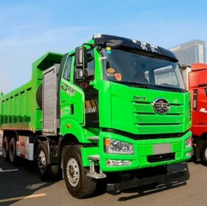 Самосвал FAW J6P