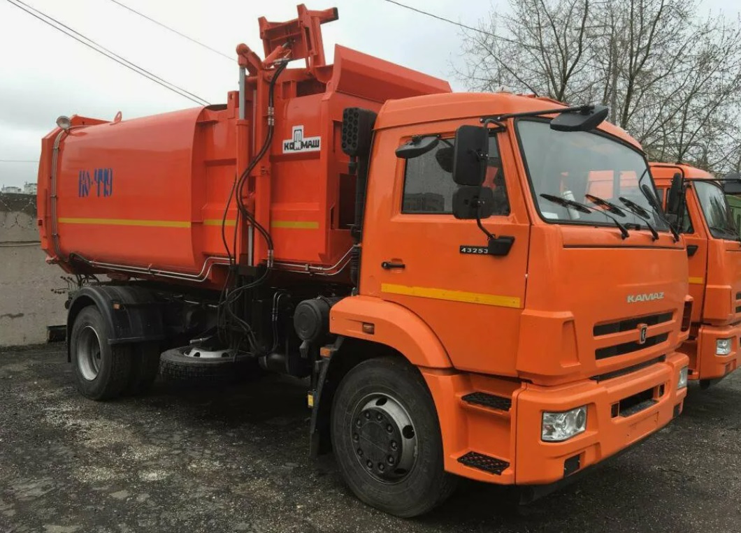 Мусоровоз КАМАЗ 43253